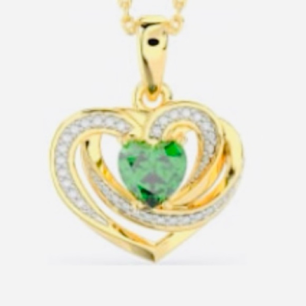 🎄GLENCARA- Gold Diamond
Emerald Celtic heart necklace🎄Lovely Gift!
